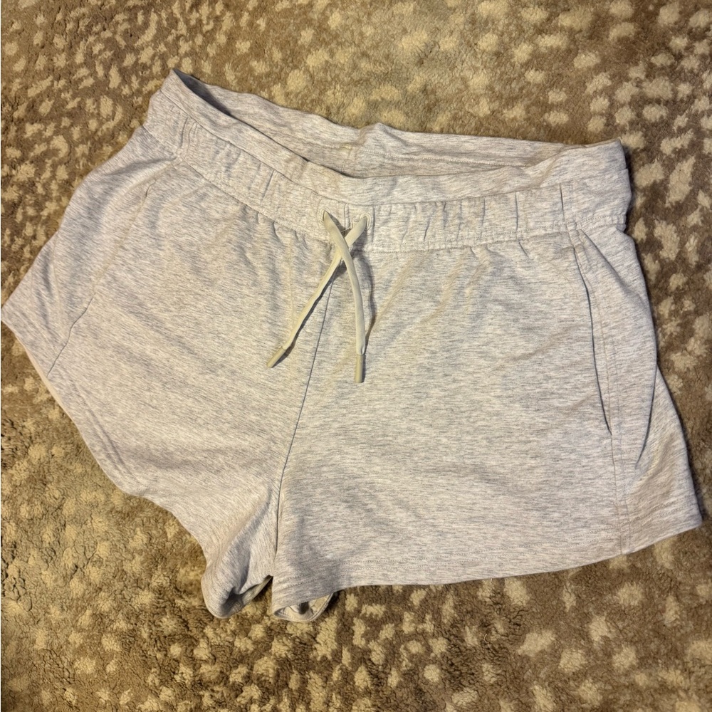 Lululemon Inner Glow High-Rise Short 3”